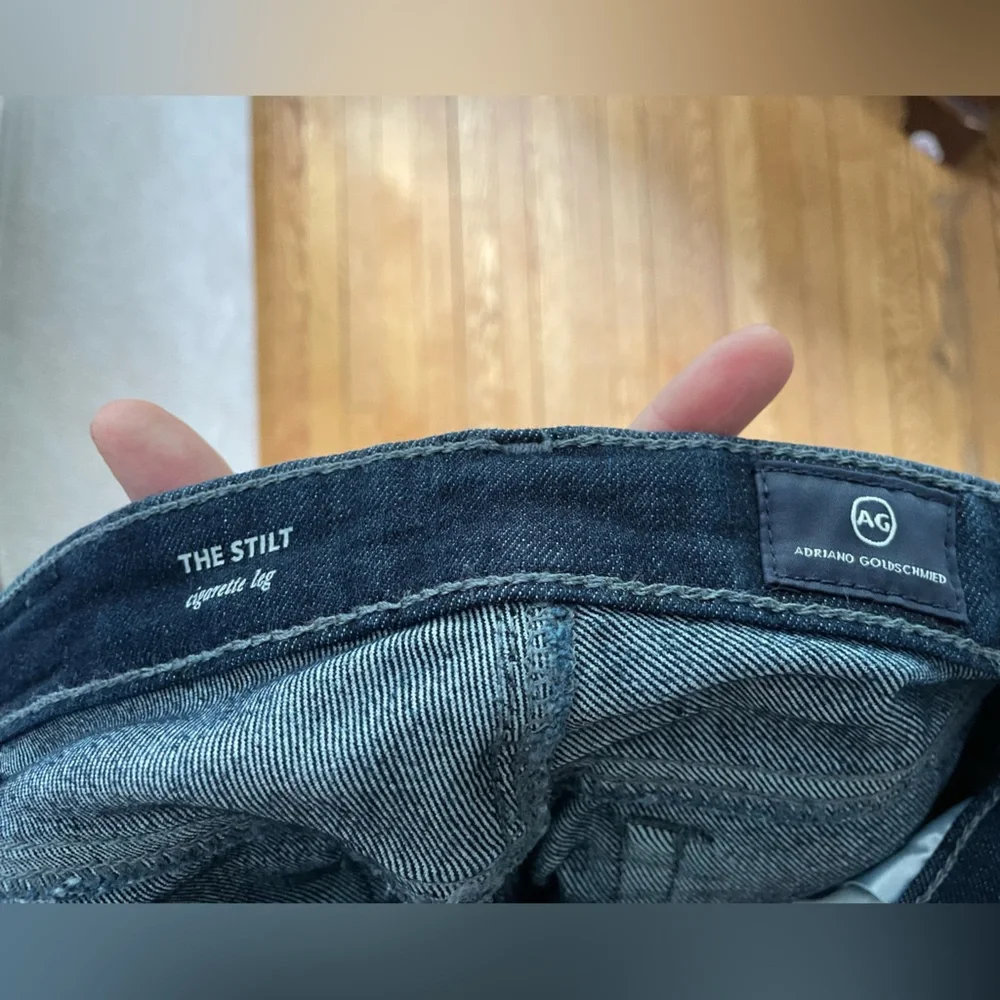 AG Jeans “The Stilt Cigarette Leg” Jeans - Size 26